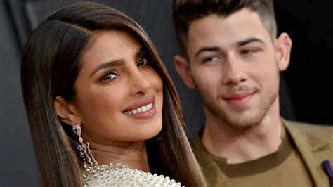 Priyanka Chopra sizzles in red hot string bikini during break with ...